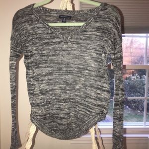 American Eagle V- neck sweater